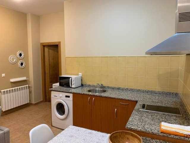Cumbres De Los Picos Apartamento Treparriscos Poo  Exteriör bild