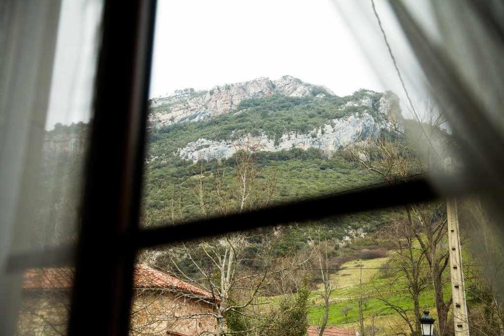Cumbres De Los Picos Apartamento Treparriscos Poo  Exteriör bild